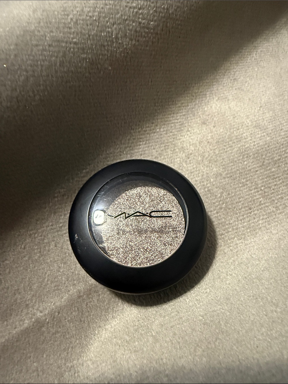 NEW - MAC Cosmetics She Sparkles Glitter Eye Shadow